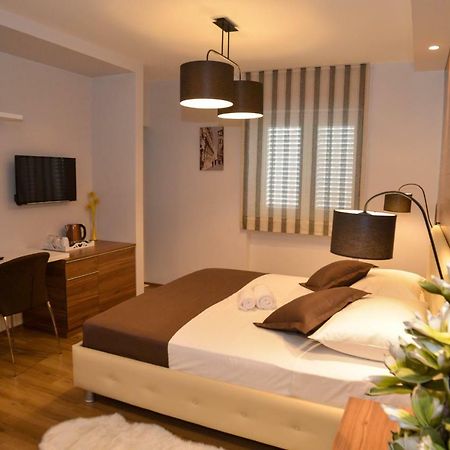 Guest House Crisogono Zadar Bagian luar foto